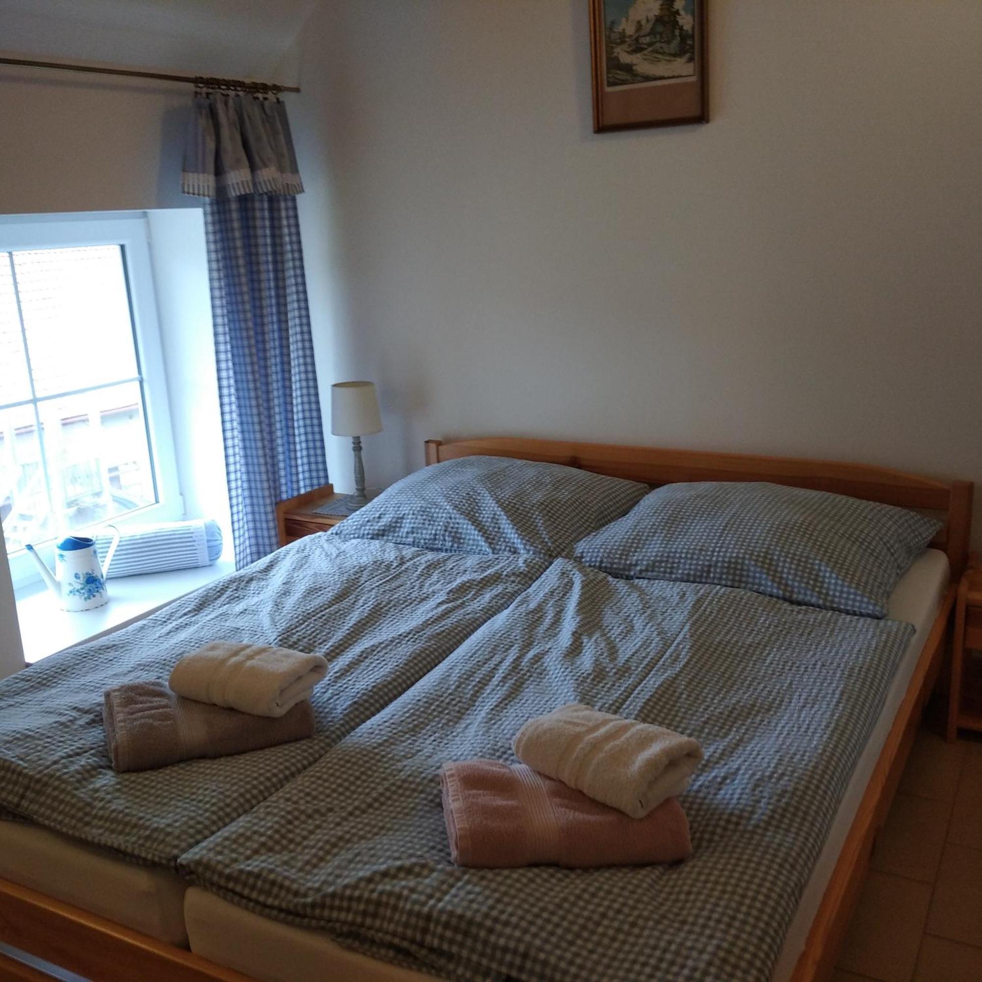 Statek Bily Dvur - Bely Hotel Machov Buitenkant foto